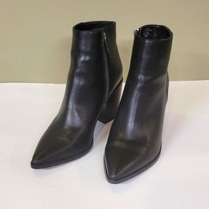 Urban outfitters size 8 boots